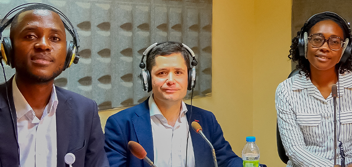 La Radio Nationale de l’Angola interviewe Rafael Maldonado, professeur à l’Université Européenne de l’Atlantique