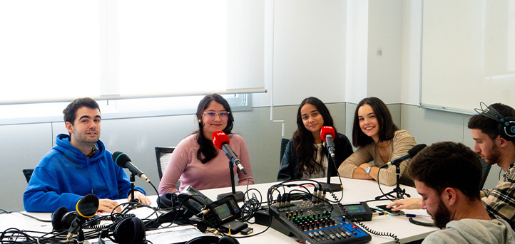 Alunos da UNEATLANTICO falam sobre o Dia Mundial do Rádio no programa da Rádio Nacional da Espanha