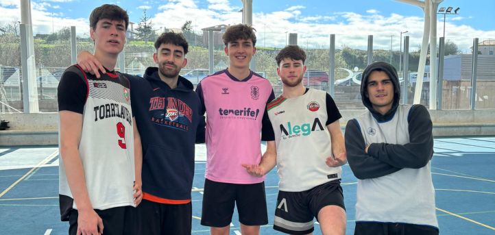 Equipe Aleson, campeã do torneio de basquete 3×3 da UNEATLANTICO, disputará uma vaga no Campeonato Universitário Espanhol