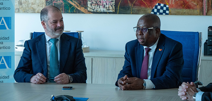 UNEATLANTICO recebe embaixador da República da Angola na Espanha