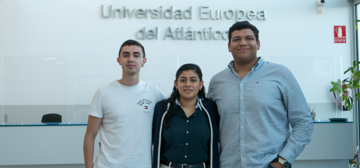 Jessica del Pilar Guerrero, Marcelo Solís e Luis Sastre serão os delegados da UNEATLANTICO para o ano acadêmico de 2024-2025.