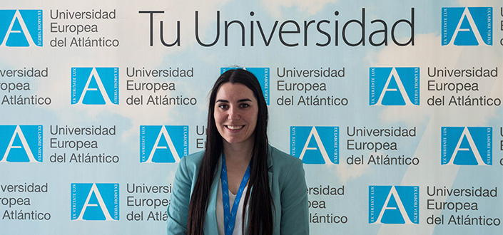 Paula Quijano, professora da UNEATLANTICO, participa online do VIII Congresso Internacional de Ciência e Tradução: Pontes interdisciplinares e difusão do conhecimento científico