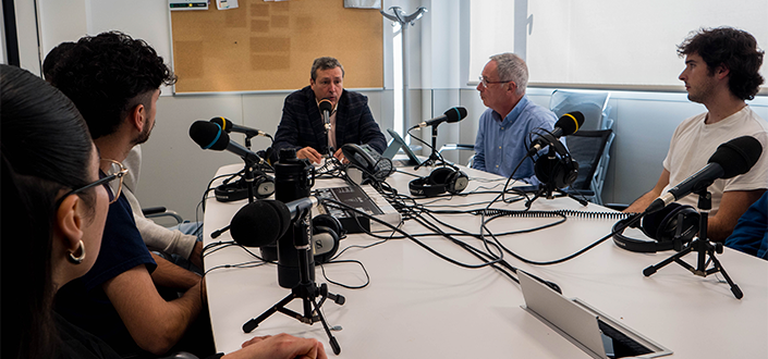 UNEATLANTICO entrevista com Iñigo Fernández no âmbito da disciplina de Rotinas de Produção Jornalística: Rádio e TV II