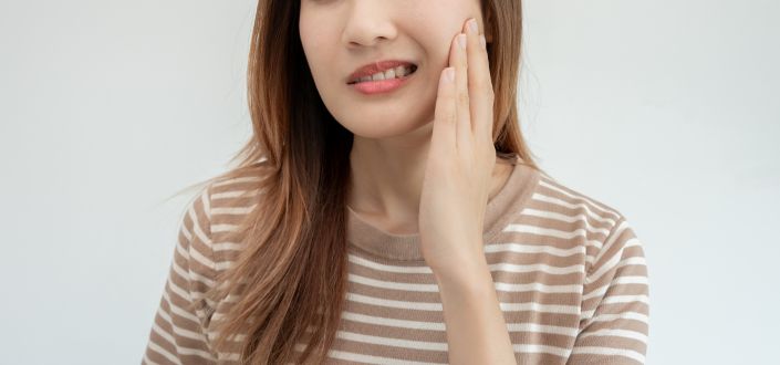 Dr. Maurizio Battino participa de um estudo em colaboração com UNEATLANTICO e FUNIBER que propõe uma terapia personalizada para abordar o estresse oxidativo na periodontite